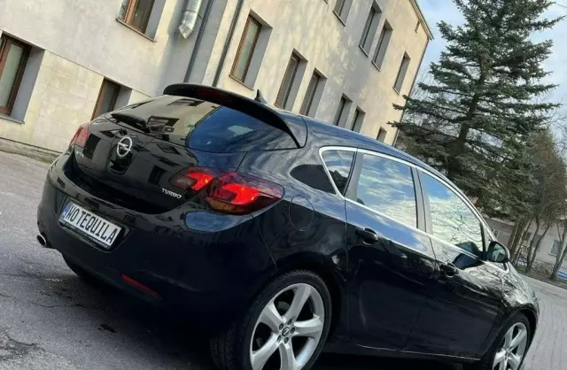 OPEL Astra 
