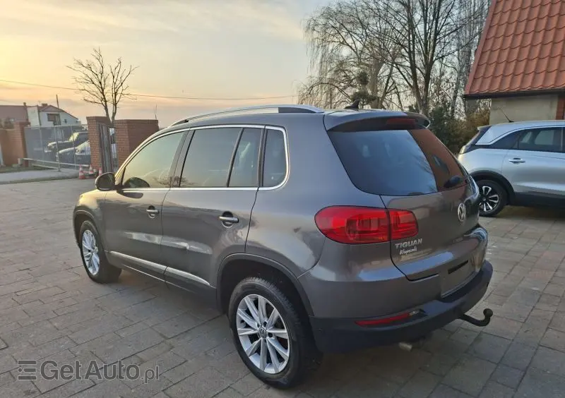 VOLKSWAGEN Tiguan 2.0 TDI SCR BlueMotion Technology Exclusive