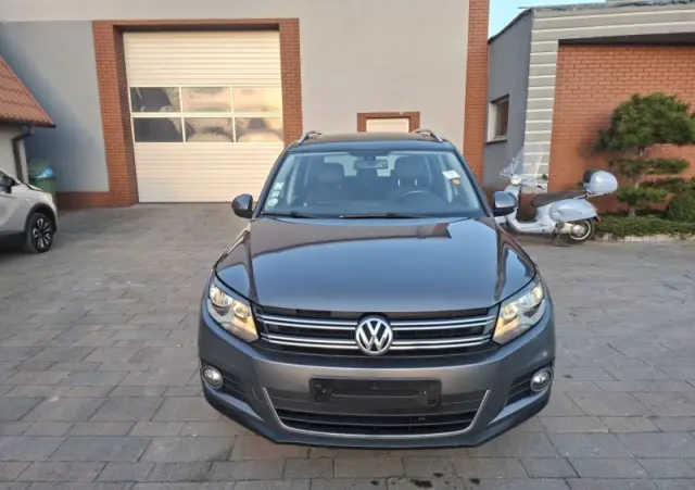 VOLKSWAGEN Tiguan 2.0 TDI SCR BlueMotion Technology Exclusive