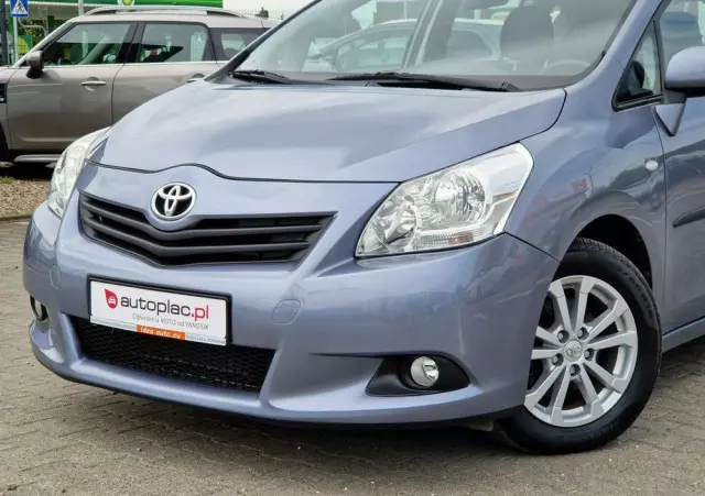 TOYOTA Verso 2.0 D-4D