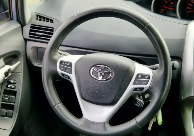 TOYOTA Verso 2.0 D-4D