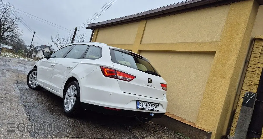 SEAT Leon 2.0 TDI DPF Start&Stop DSG Style