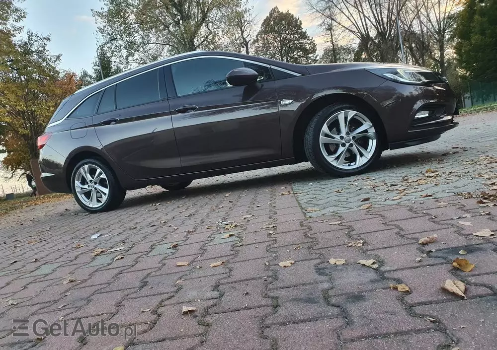 OPEL Astra 1.4 Turbo Sports Tourer Innovation