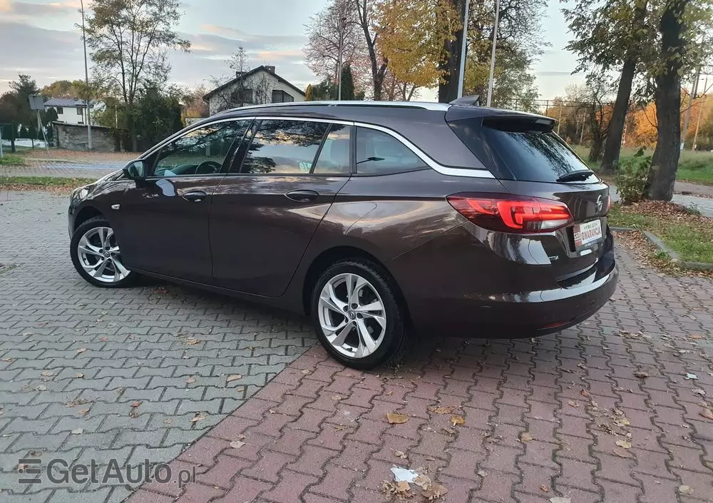 OPEL Astra 1.4 Turbo Sports Tourer Innovation