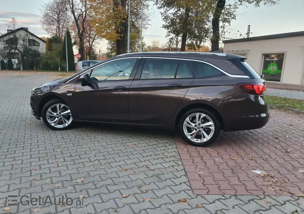 OPEL Astra 1.4 Turbo Sports Tourer Innovation