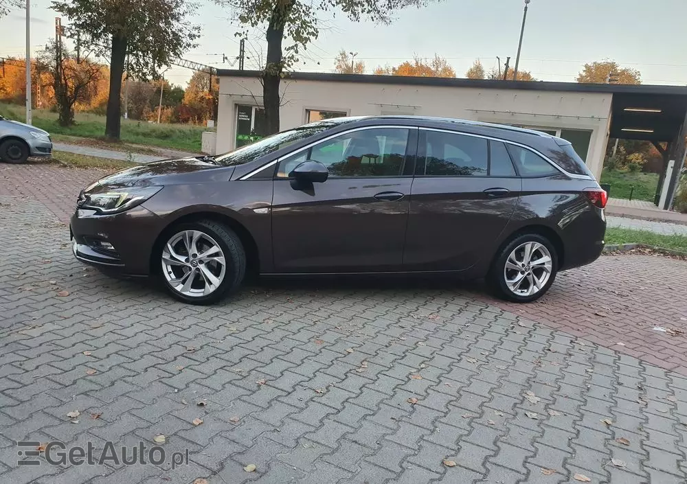 OPEL Astra 1.4 Turbo Sports Tourer Innovation