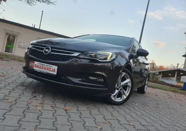 OPEL Astra 1.4 Turbo Sports Tourer Innovation