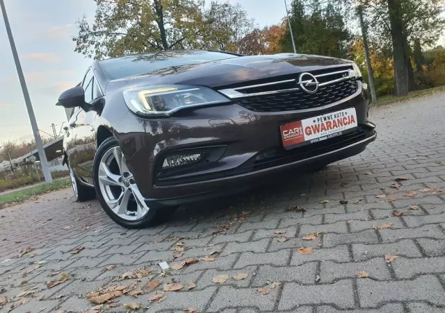 OPEL Astra 1.4 Turbo Sports Tourer Innovation