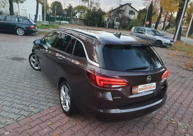 OPEL Astra 1.4 Turbo Sports Tourer Innovation