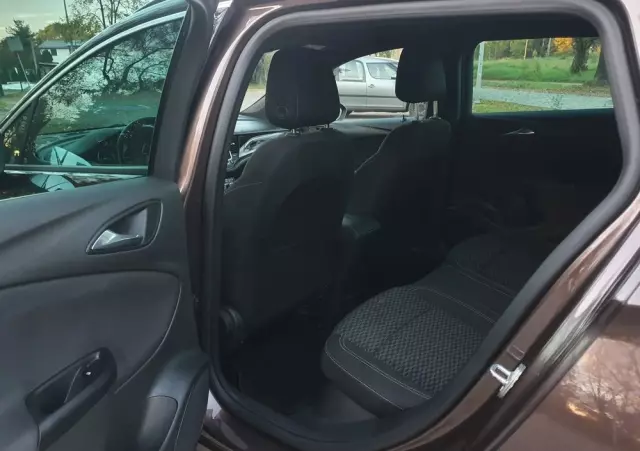 OPEL Astra 1.4 Turbo Sports Tourer Innovation