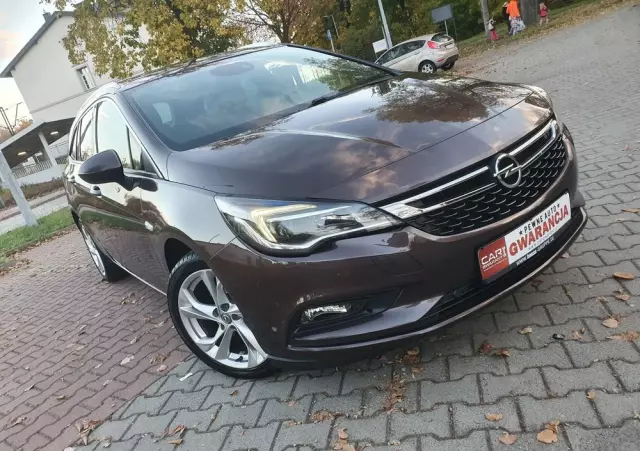 OPEL Astra 1.4 Turbo Sports Tourer Innovation