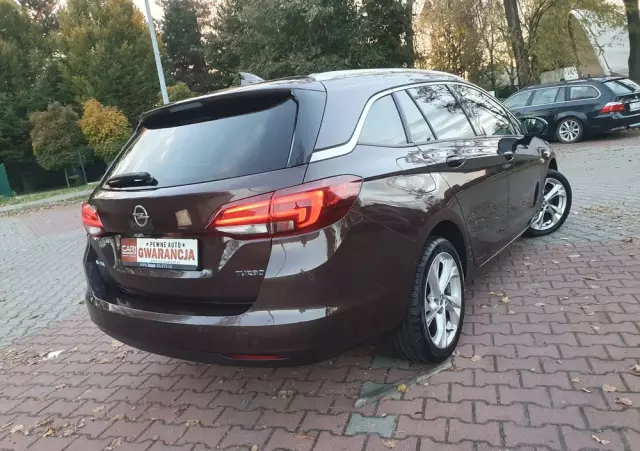 OPEL Astra 1.4 Turbo Sports Tourer Innovation