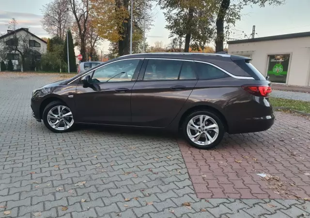 OPEL Astra 1.4 Turbo Sports Tourer Innovation