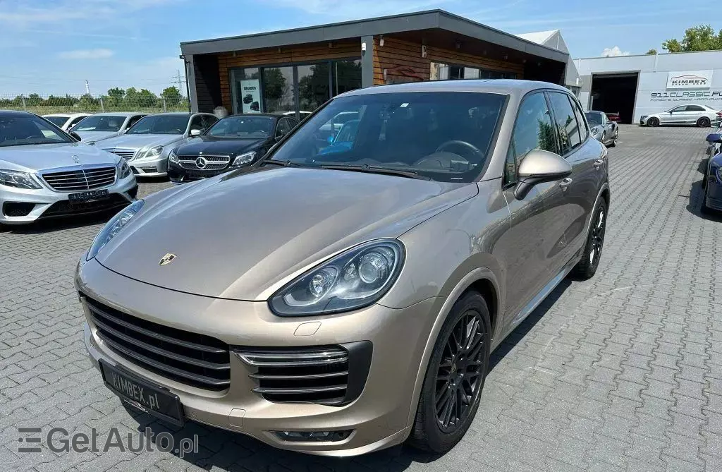 PORSCHE Cayenne 