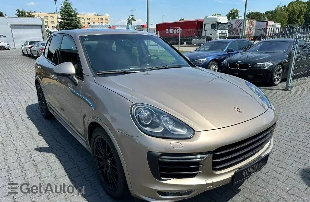 PORSCHE Cayenne 