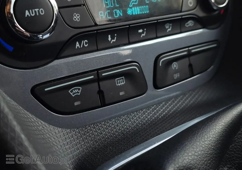 FORD Tourneo Connect 1.5 TDCi Start-Stop Titanium