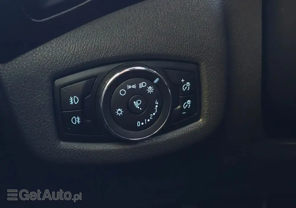 FORD Tourneo Connect 1.5 TDCi Start-Stop Titanium