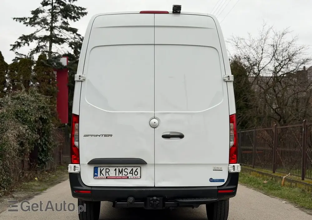 MERCEDES-BENZ SPRINTER 