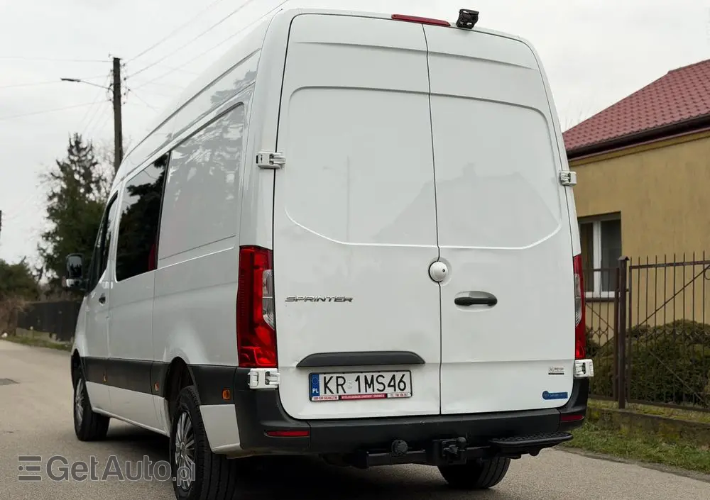 MERCEDES-BENZ SPRINTER 
