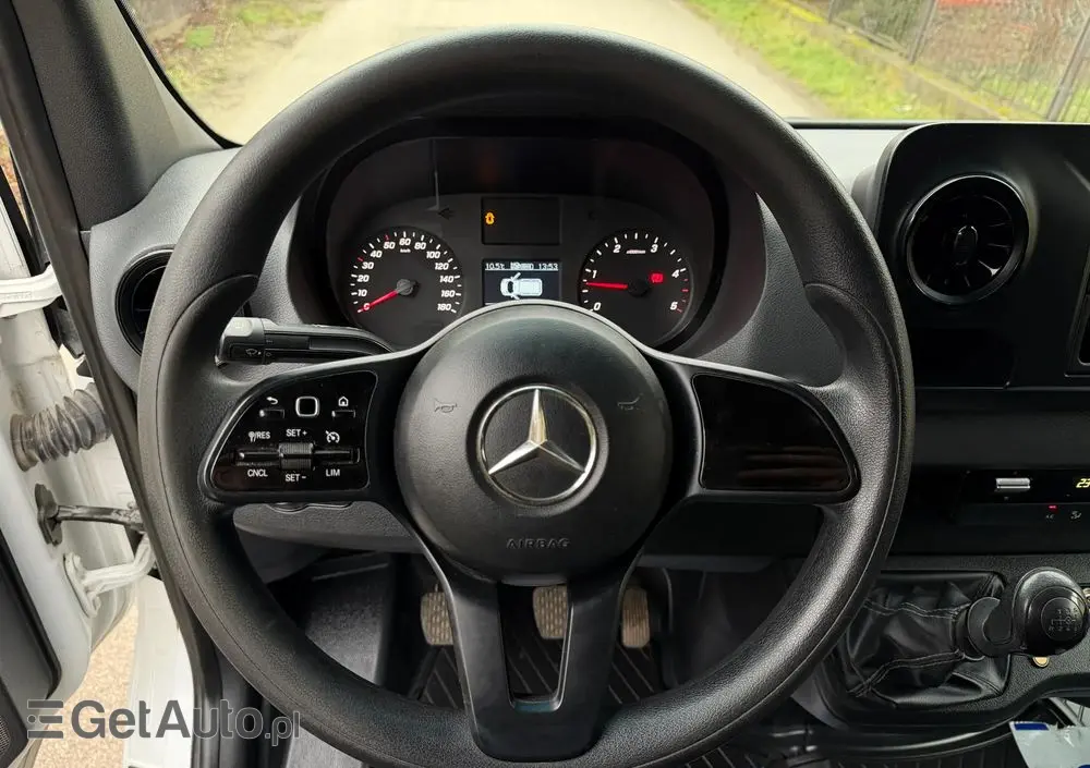MERCEDES-BENZ SPRINTER 