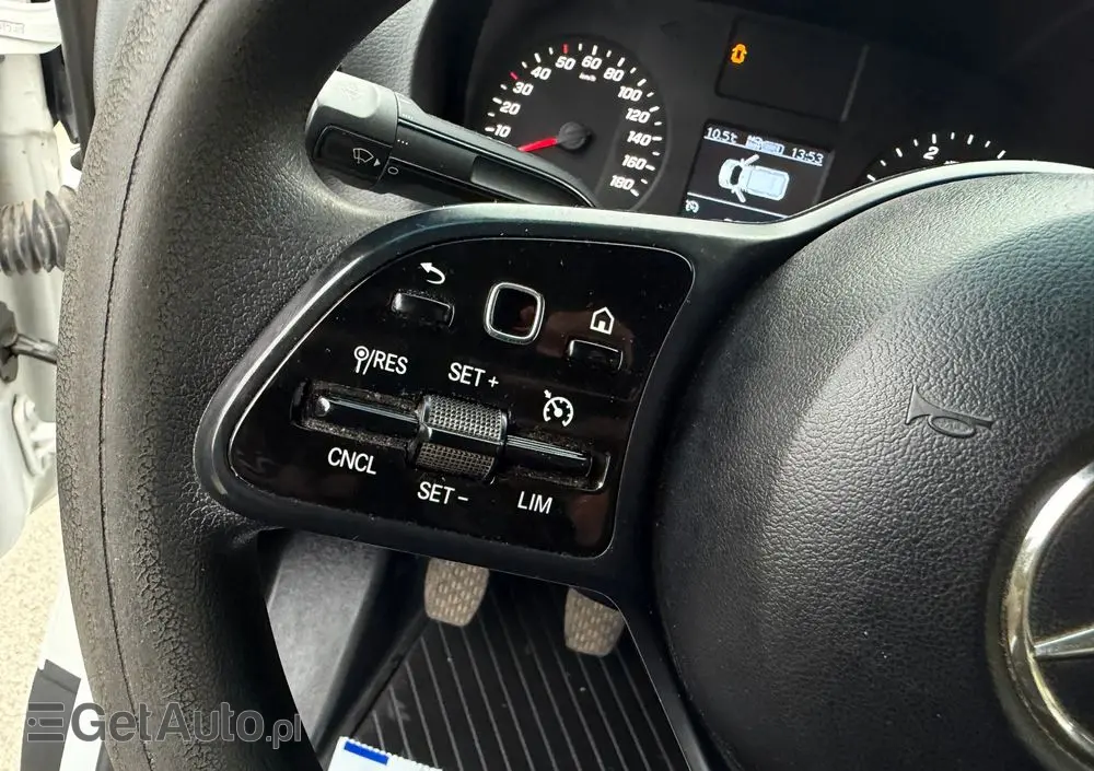 MERCEDES-BENZ SPRINTER 