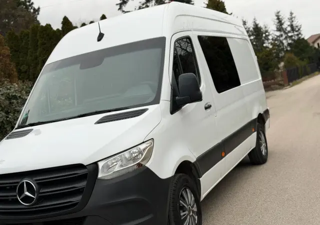MERCEDES-BENZ SPRINTER 