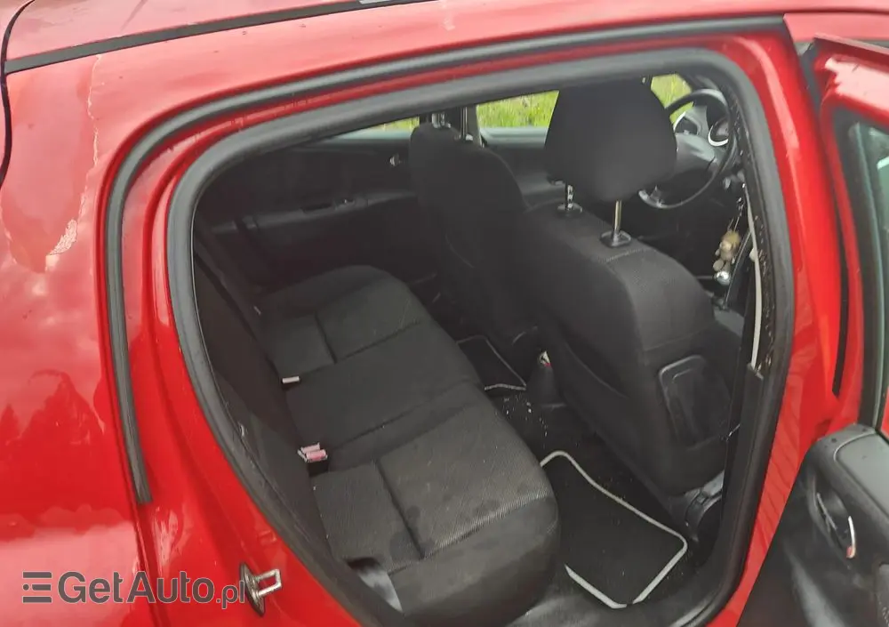 PEUGEOT 207 1.4 16V Presence