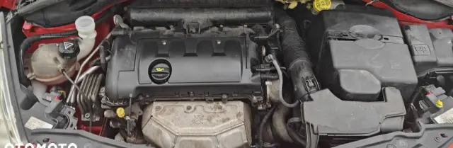 PEUGEOT 207 1.4 16V Presence