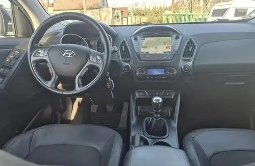 HYUNDAI Ix35 