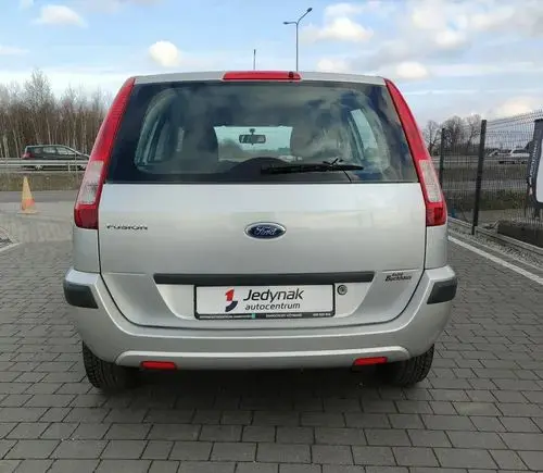 FORD Fusion 