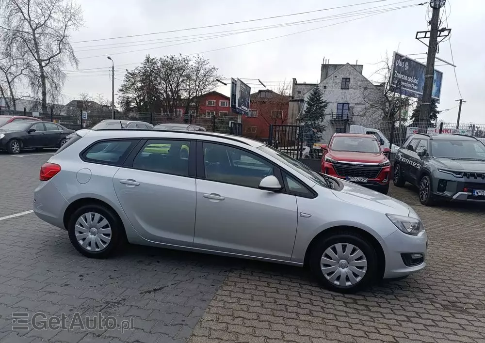 OPEL Astra 1.4 Turbo Design Edition