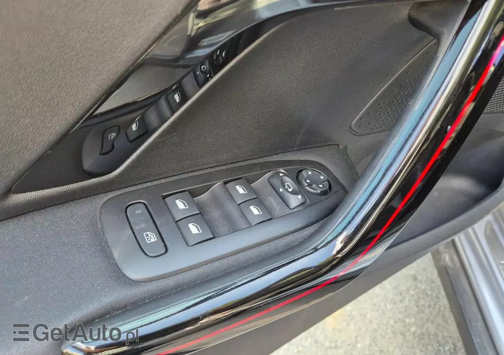 PEUGEOT 2008 PureTech 110 Stop&Start GT-Line Edition