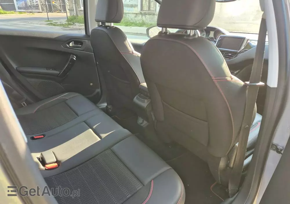 PEUGEOT 2008 PureTech 110 Stop&Start GT-Line Edition