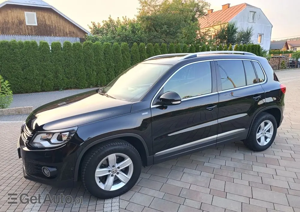 VOLKSWAGEN Tiguan 2.0 TDI SCR BlueMotion Technology Lounge Sport & Style