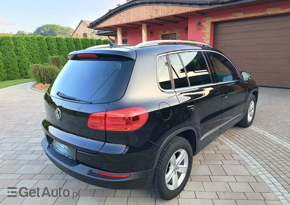 VOLKSWAGEN Tiguan 2.0 TDI SCR BlueMotion Technology Lounge Sport & Style