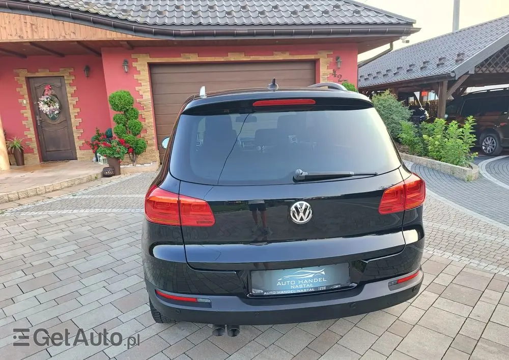 VOLKSWAGEN Tiguan 2.0 TDI SCR BlueMotion Technology Lounge Sport & Style