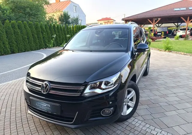 VOLKSWAGEN Tiguan 2.0 TDI SCR BlueMotion Technology Lounge Sport & Style