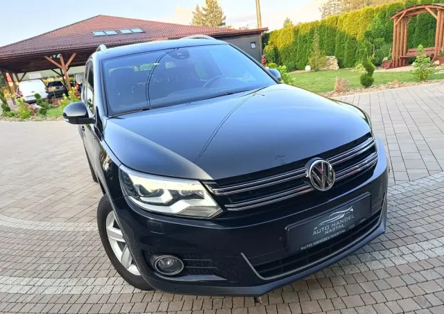 VOLKSWAGEN Tiguan 2.0 TDI SCR BlueMotion Technology Lounge Sport & Style