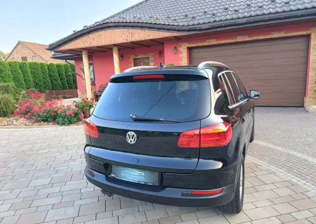 VOLKSWAGEN Tiguan 2.0 TDI SCR BlueMotion Technology Lounge Sport & Style