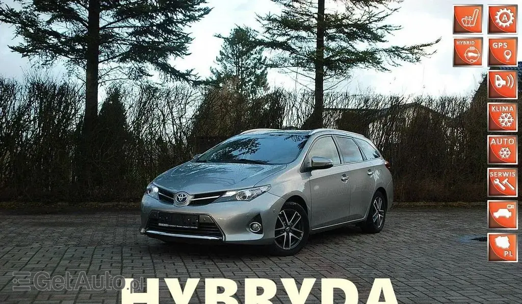 TOYOTA Auris 