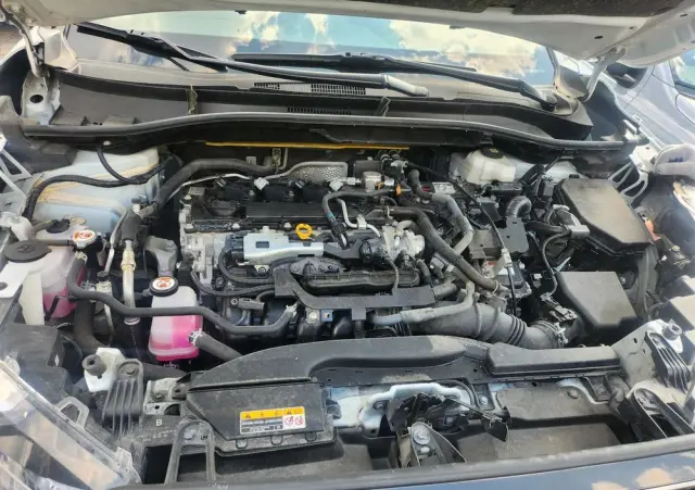 TOYOTA Corolla Cross 2.0 VVT-i Lounge