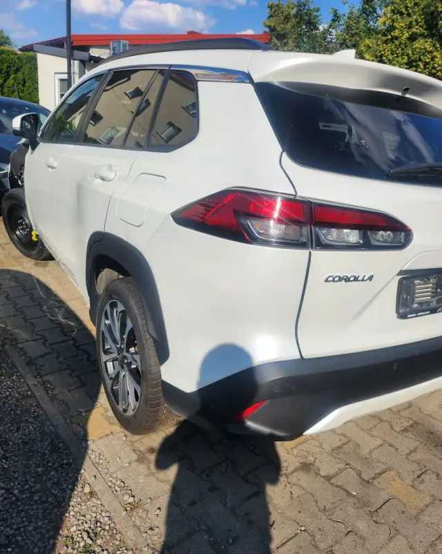 TOYOTA Corolla Cross 2.0 VVT-i Lounge