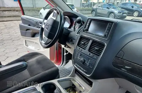 DODGE Grand Caravan 