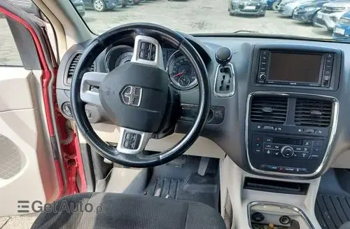 DODGE Grand Caravan 