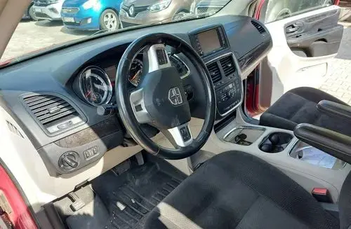 DODGE Grand Caravan 