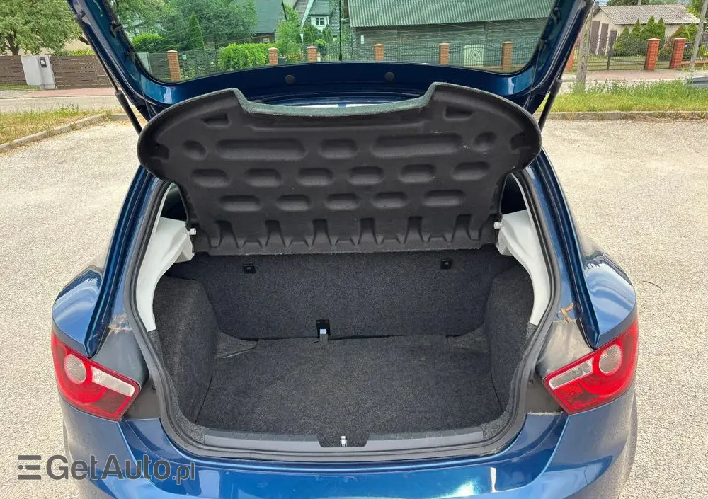 SEAT Ibiza SC 1.2 12V Reference Salsa