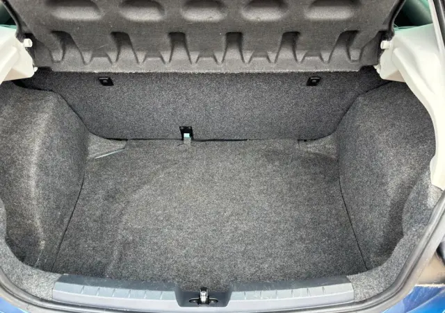 SEAT Ibiza SC 1.2 12V Reference Salsa
