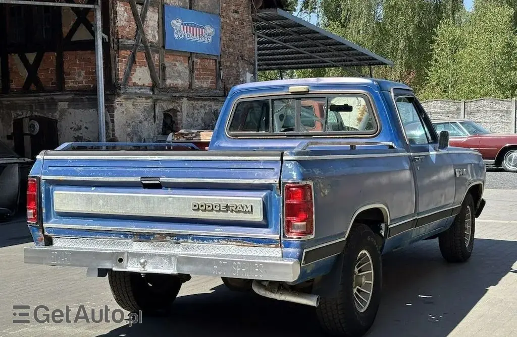 DODGE RAM 