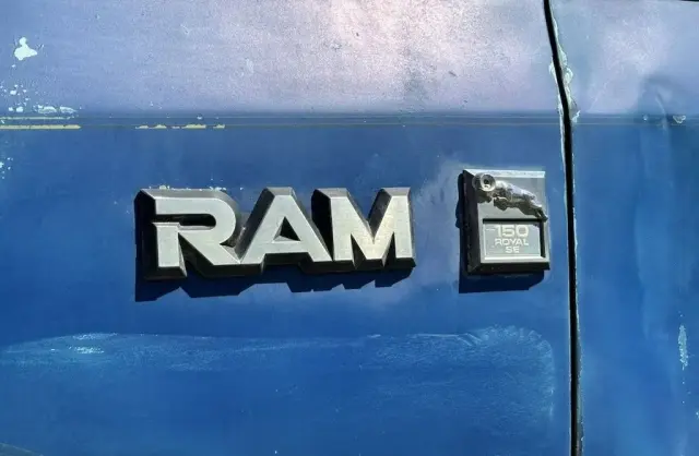 DODGE RAM 