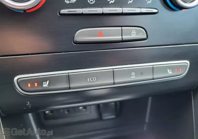 RENAULT Megane 1.3 TCe FAP Intens EDC